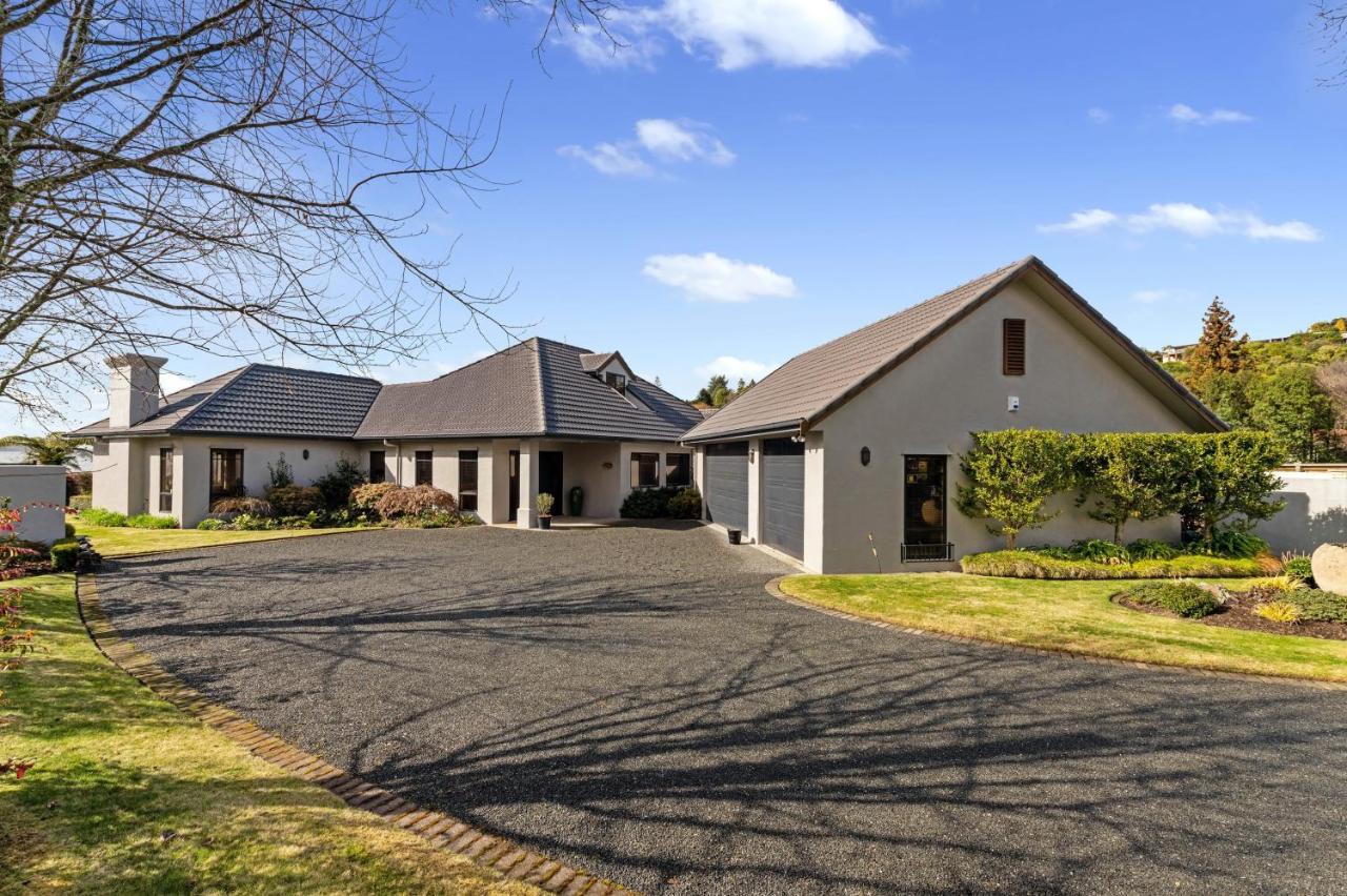 Taha Moana Villa Rotorua Exterior photo