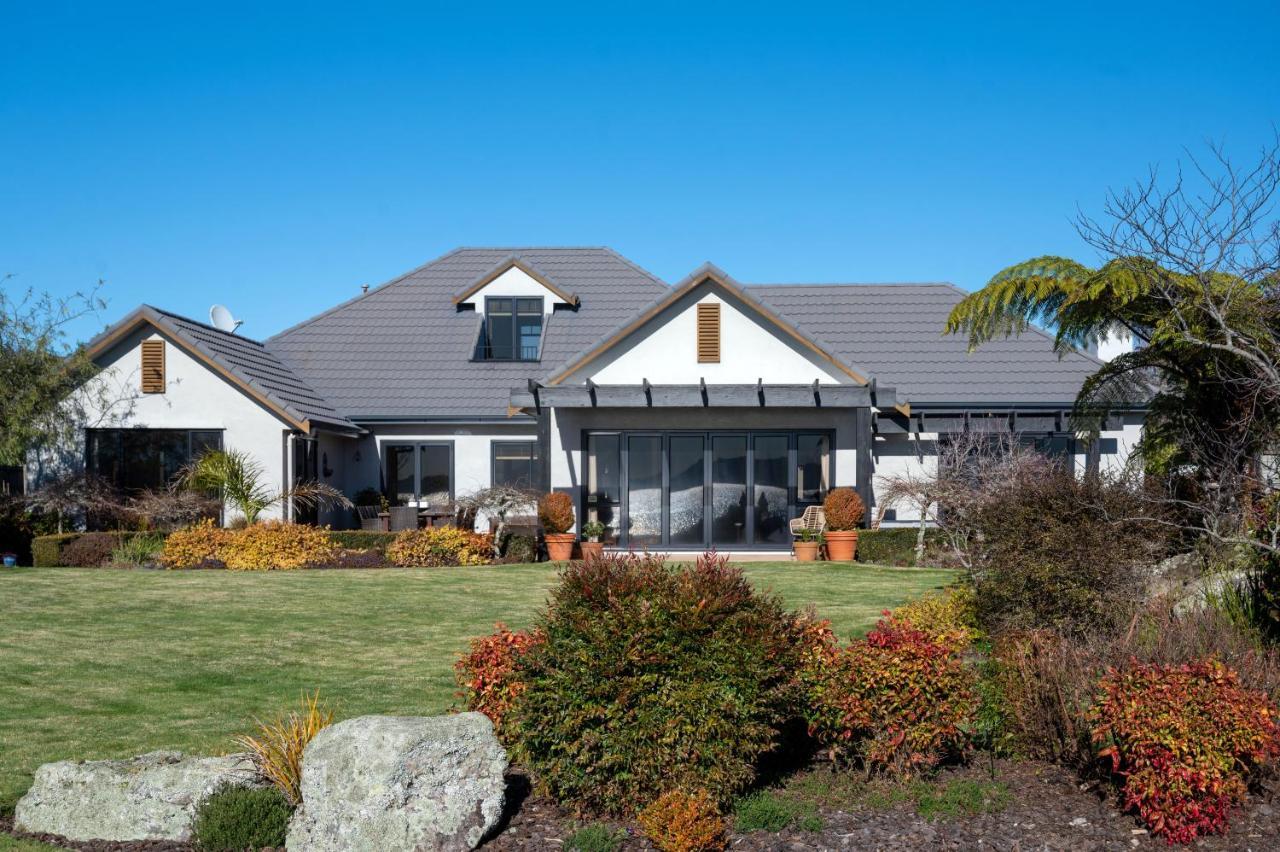 Taha Moana Villa Rotorua Exterior photo